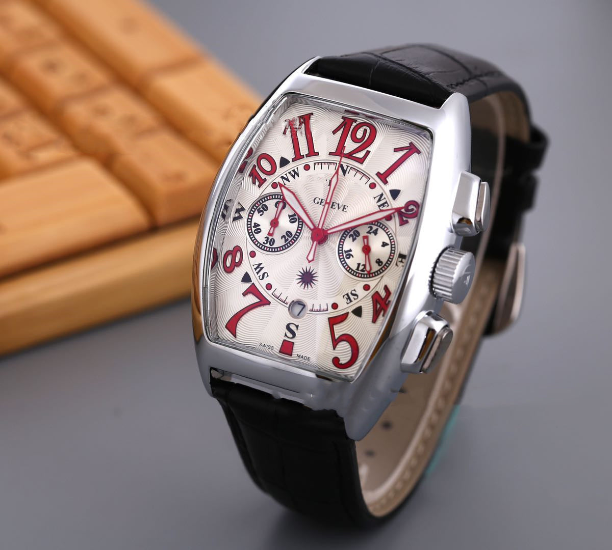 Men's Quartz 6-Hand Second Running Flange Watch